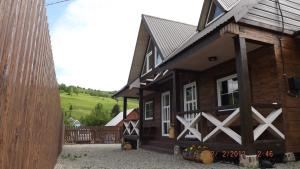 "Файна хата"