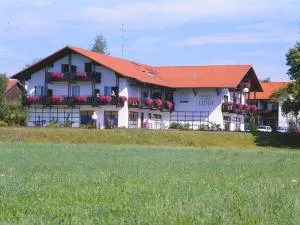 Pension an der Linde - Bleichenbach