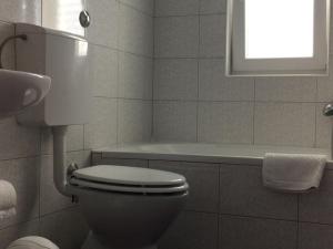 Petros Apartments Pag