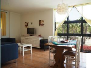 NINFA Apartamento con balcón ideal familias con vistas al mar