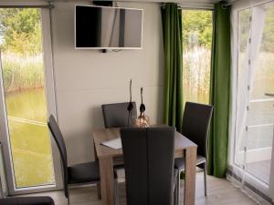 Houseboat uitzicht over veluwemeer, natuurlokatie, prachtige vergezichten