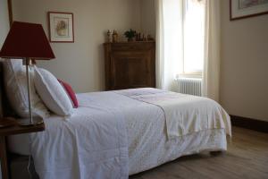 B&B / Chambres d'hotes Les FREJALS : photos des chambres