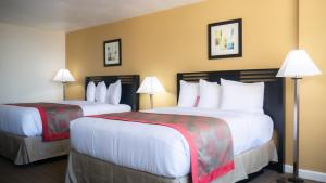 2 Queen Beds, Partial Ocean View, Balcony, Non-Smoking room in Ramada Plaza by Wyndham Marco Polo Beach Resort