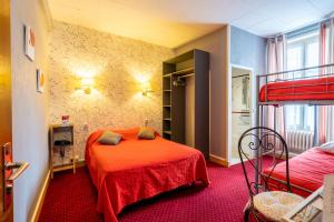 Hotels Hotel - Restaurant Saint Jacques : photos des chambres