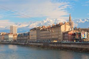 Hotels Maison Barbillon Grenoble : photos des chambres