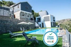 Casa Foz do Corgo - private pool, gardens and river access - Valdigem