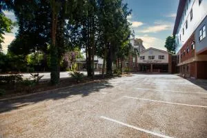 Westone Manor Hotel - Towcester