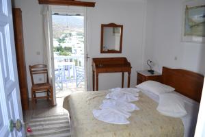 Ioanna Studios Tinos Greece