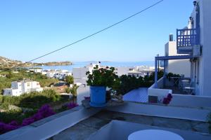 Ioanna Studios Tinos Greece