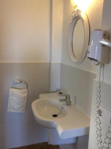 VIVIENDAS ES CARNATGE