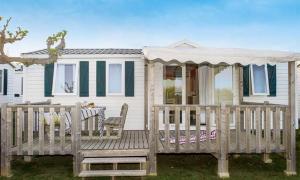 Campings CAMPING NARBONNE PLAGE 4* : MOBIL HOME PREMIUM 33 M² A 200M DE LA PLAGE ET CENTRE VILLE : photos des chambres