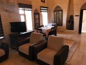 Kasr-i Abbas Hotel