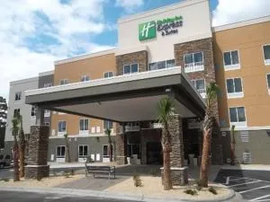 Holiday Inn Express & Suites Southport - Oak Island Area by IHG - أوك آيلاند