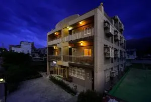 美村民宿 - Gonghe