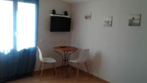 L'HIRONDELLE chambre chez l'habitant photo 6