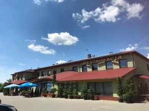Motel Pintal - 乔左维尔考普尔斯基