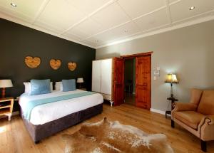 Two Fat Owls Guesthouse