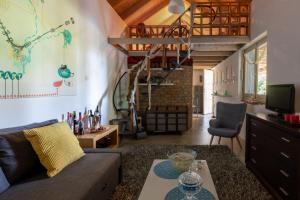 Sinanis Garden House