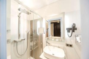 Hotels Hotel Boutique Richelieu, Lyon Gare Part-Dieu : photos des chambres