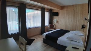 Hotels Hotel De La Route Verte : Chambre Double ou Lits Jumeaux