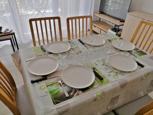 Appartements Appt T3 neuf, draps et serviettes fournis : photos des chambres