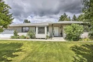 Sunny Home with Patio Less Than 10 Mi to Lake Coeur dAlene - Mount Spokane