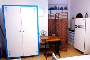 Yacht Front Studio - No 4