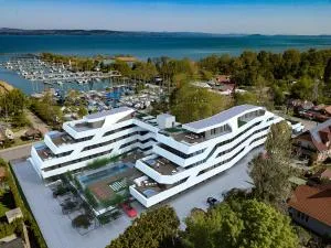 Marina Apartman Hotel - Balatonszemes