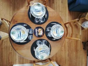 Appartements Le charme de l ancien entre mer et ville : photos des chambres