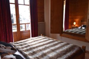 VAUJANYLOCATIONS - Chalets Clovis I & II : photos des chambres