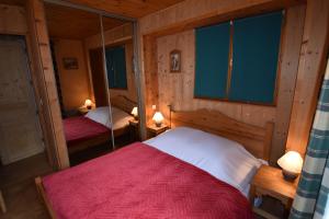 VAUJANYLOCATIONS - Chalets Clovis I & II : photos des chambres