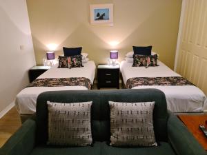 Oyster Cove Chalet