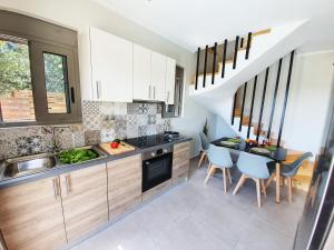 Two-Bedroom Villa room in Euphoria Villas