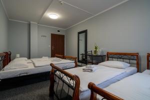 Quadruple Room room in Nowotel Stop and Sleep