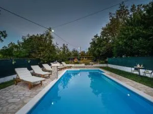 Villa Paradise - Prgomet