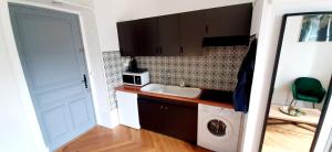 Appartements Studio 3 etoiles le 102, Aix les bains centre Thermes Palace le Beau Site : photos des chambres