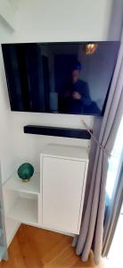Appartements Studio 3 etoiles le 102, Aix les bains centre Thermes Palace le Beau Site : photos des chambres