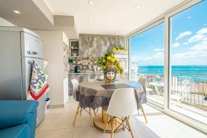 Vista Mare Apartments