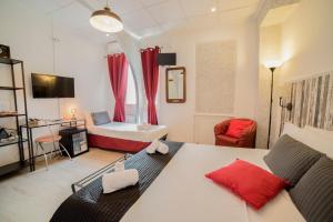 Galleria Frascati Rooms and Apartment