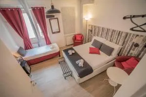Galleria Frascati Rooms and Apartment - 弗拉斯卡蒂