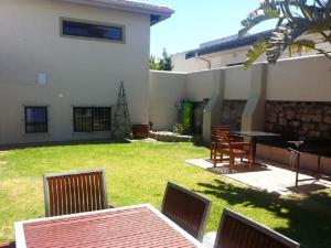 12 on Beach Guest House