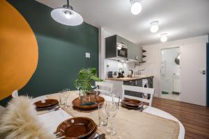 Colorful designer home in the heart of Budapest