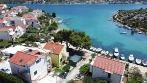 Apartment GRC Grebastica - Grebaštica