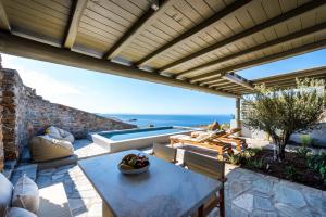 VATHI BLEU PRIVATE VILLAS Tinos Greece