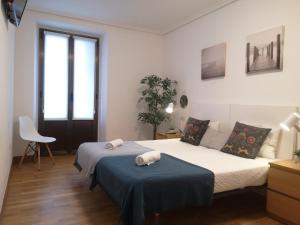 Apartamento Amplio y Central a pie de Playa la Concha