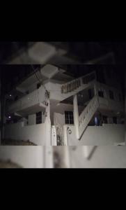 COOK YOUR OWN FOOD Mendez House