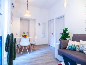 Chiaia Premium Flat, Naples Center, Near Seaside