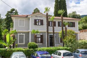 Apartments Villa Salona