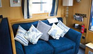 Houseboat - Laila Mai room in Houseboat Hotels