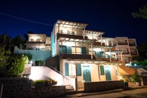 Theodora Rooms - 3hvězdičkové hotely ve městě Poros